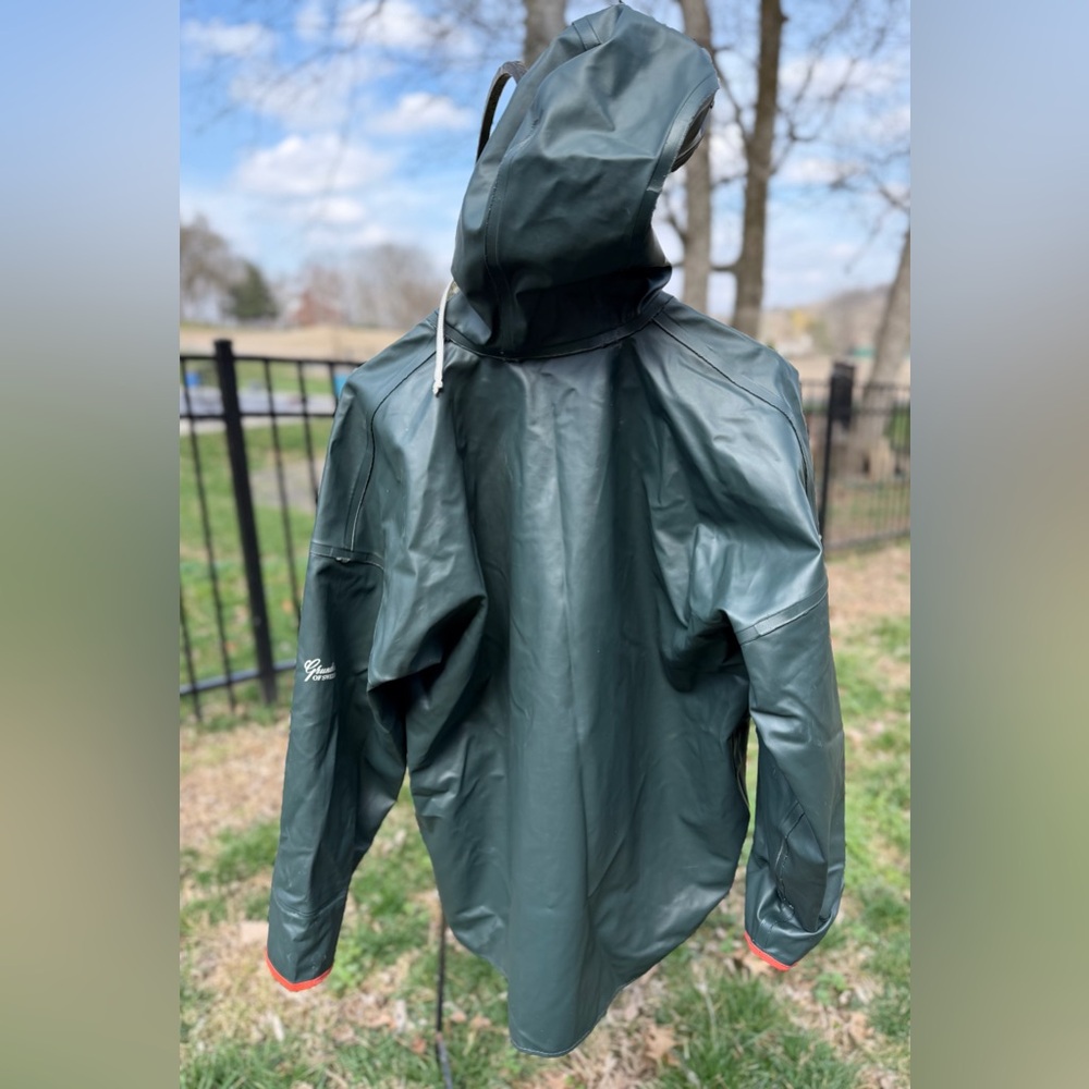 Grundens BRIGG 44 JACKET Dark Green Waterproof Raincoat for Men, Sz Small - Picture 2 of 7